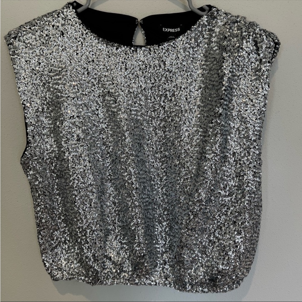 Express medium sequin top